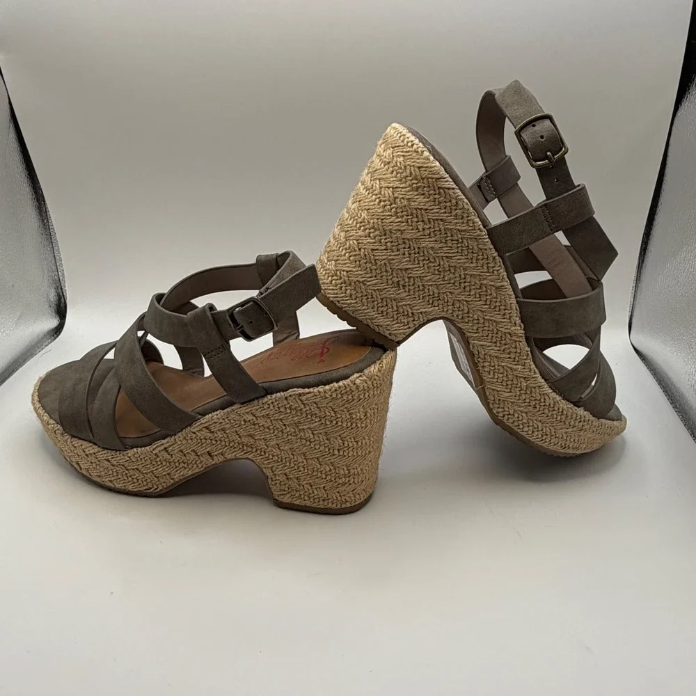 Jellypop Joan Taupe Gray Espadrille Wedge Sandals Womens Size 7M Multi Strap